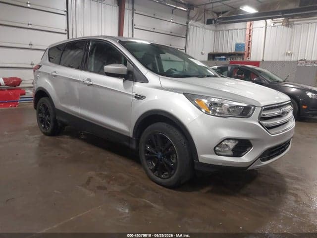 2019 FORD ESCAPE SE - 1