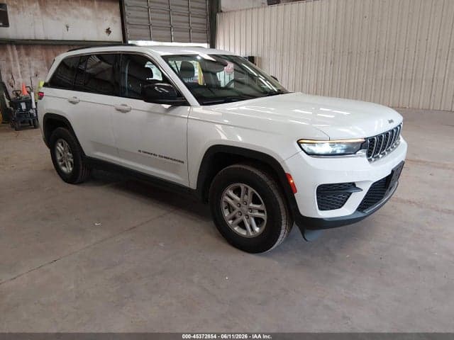 2023 JEEP GRAND CHEROKEE LAREDO 4X4 - 1