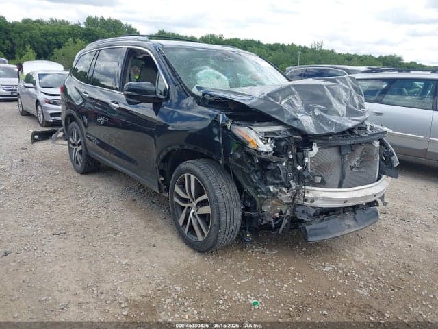 2017 HONDA PILOT TOURING - 1