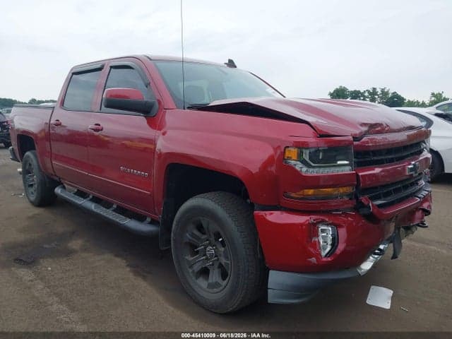 2018 CHEVROLET SILVERADO 1500 LT - 1