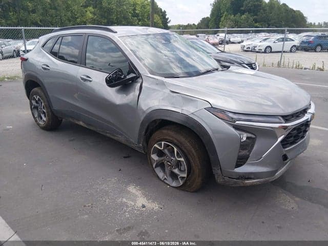 2025 CHEVROLET TRAX FWD LT - 1