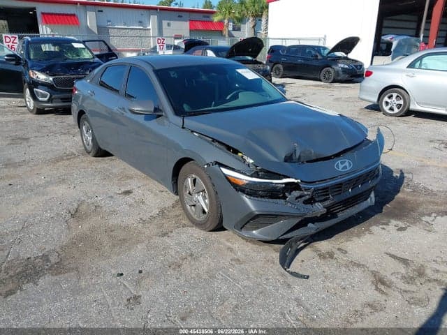 2025 HYUNDAI ELANTRA SE - 1