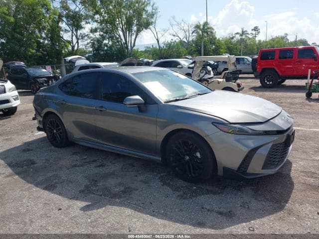 2025 TOYOTA CAMRY SE - 1