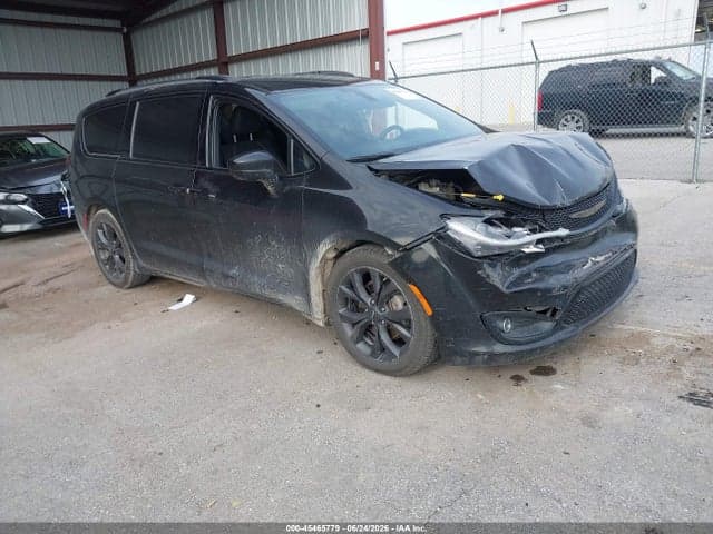 2018 CHRYSLER PACIFICA TOURING PLUS - 1