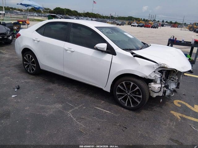 2018 TOYOTA COROLLA SE