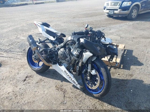 2018 SUZUKI GSX-R1000 - 1
