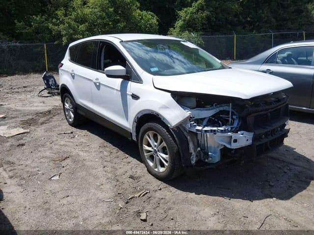 2017 FORD ESCAPE SE - 1