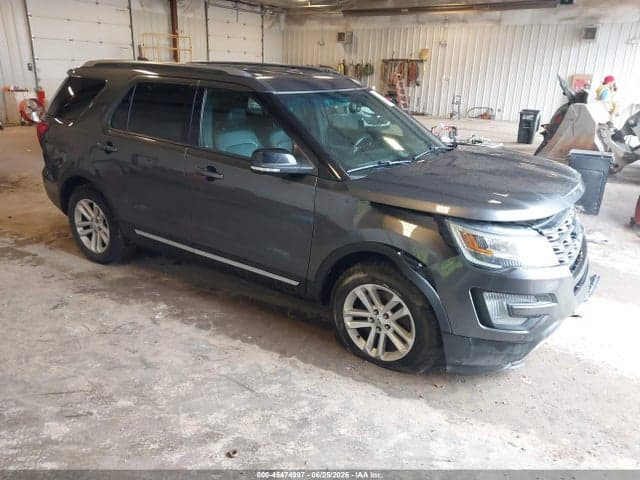 2017 FORD EXPLORER XLT - 1