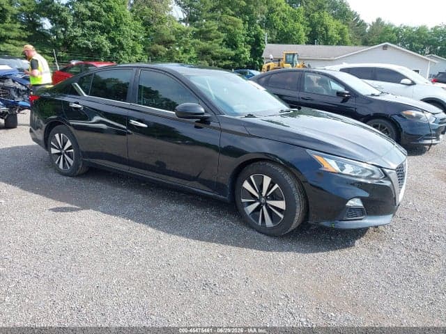 2022 NISSAN ALTIMA SV FWD