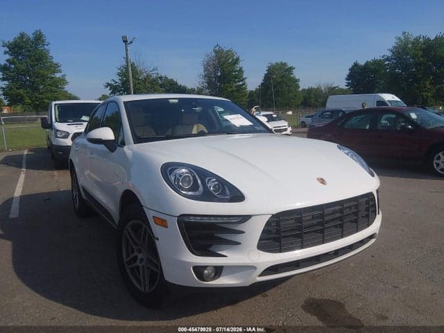 2018 PORSCHE MACAN