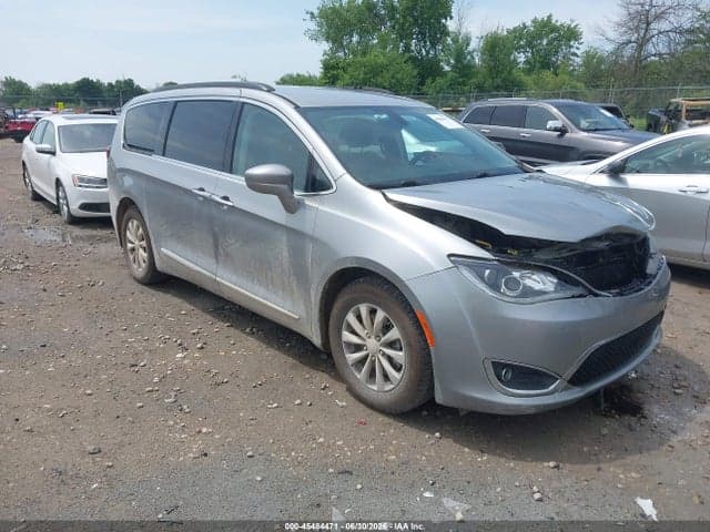 2017 CHRYSLER PACIFICA TOURING-L - 1