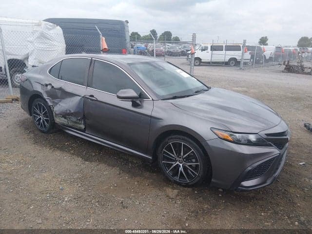 2022 TOYOTA CAMRY SE - 1