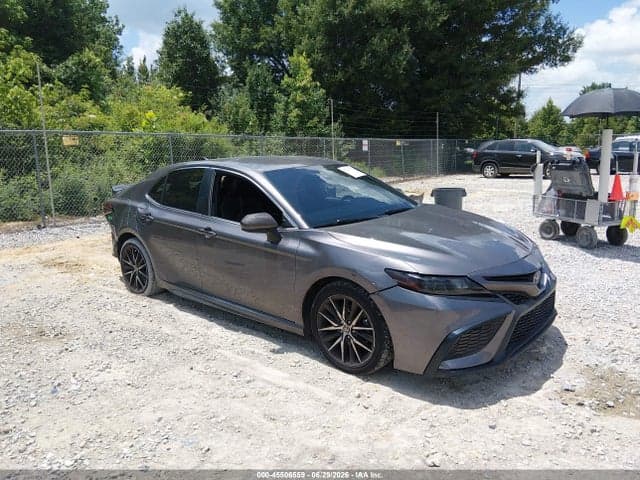 2021 TOYOTA CAMRY SE - 1