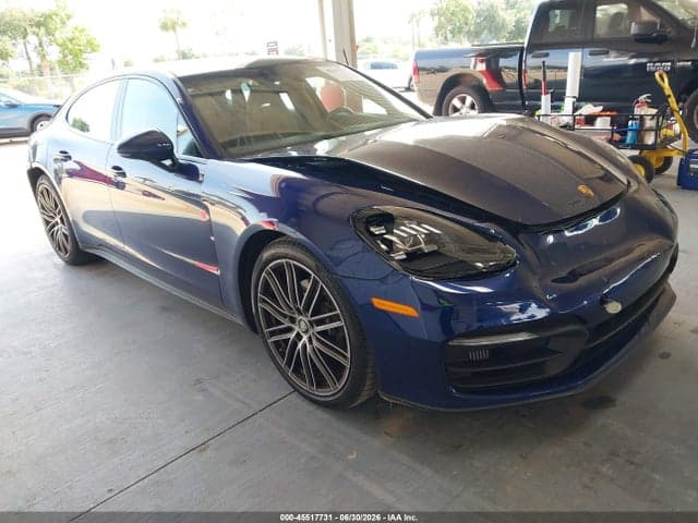 2021 PORSCHE PANAMERA 4