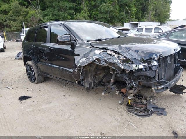 2017 JEEP GRAND CHEROKEE ALTITUDE - 1