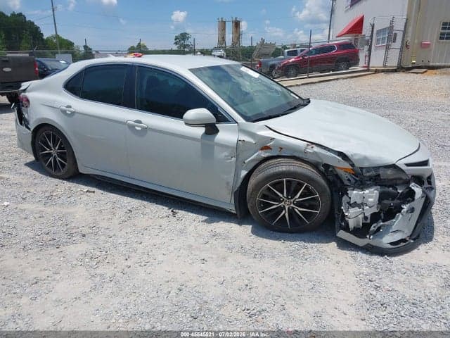 2022 TOYOTA CAMRY SE - 1