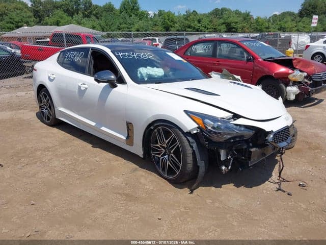 2022 KIA STINGER GT2 - 1