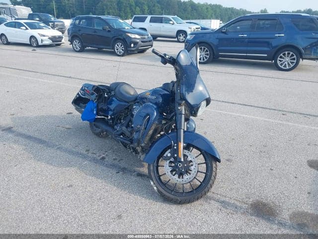 2019 HARLEY-DAVIDSON FLHXS - 1