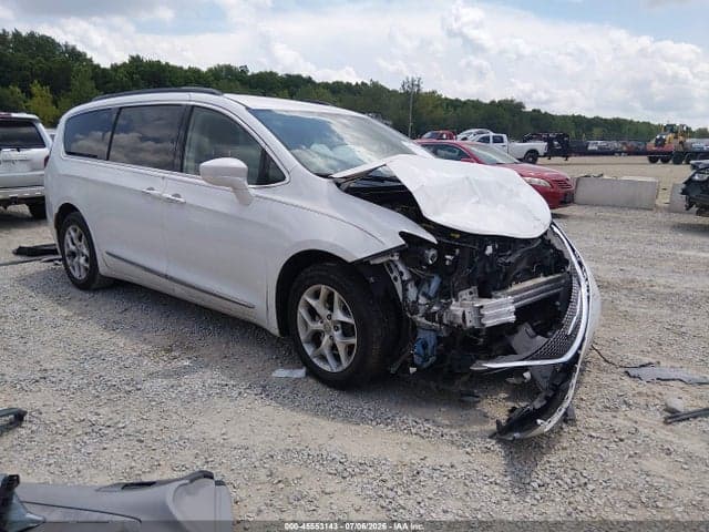 2017 CHRYSLER PACIFICA TOURING-L - 1