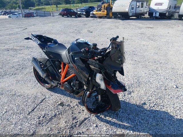 2020 KTM 1290 SUPER DUKE GT