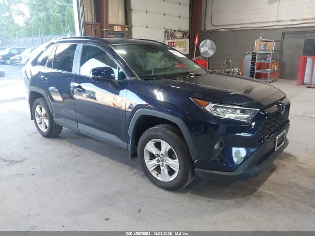 2020 TOYOTA RAV4 XLE - 1