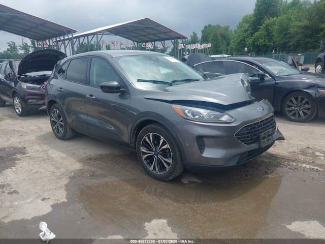 2022 FORD ESCAPE SE