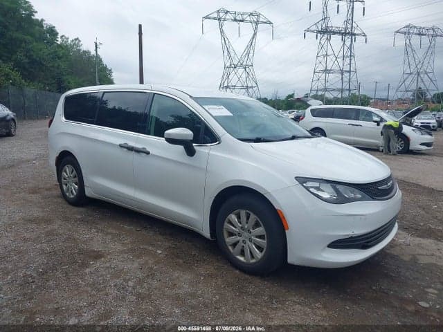 2020 CHRYSLER VOYAGER L - 1
