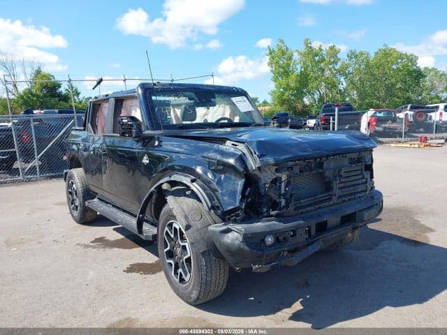 2023 FORD BRONCO OUTER BANKS - 1