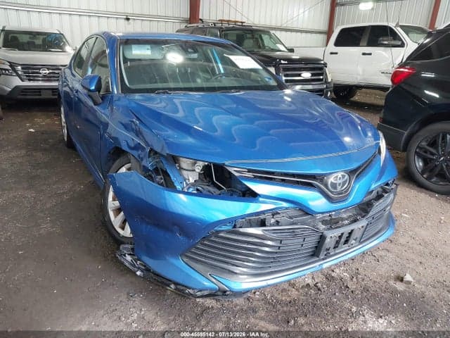 2020 TOYOTA CAMRY LE - 1