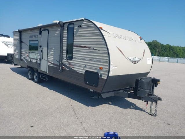2017 FOREST RIVER GREY WOLF TOYHAULER TRAVEL TRAILER