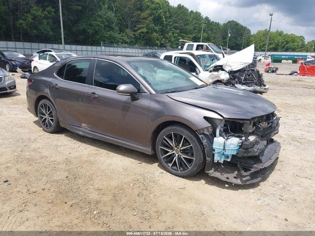 2022 TOYOTA CAMRY SE - 1