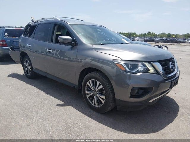 2017 NISSAN PATHFINDER SV - 1