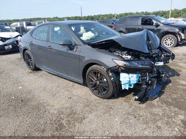 2026 TOYOTA CAMRY SE - 1