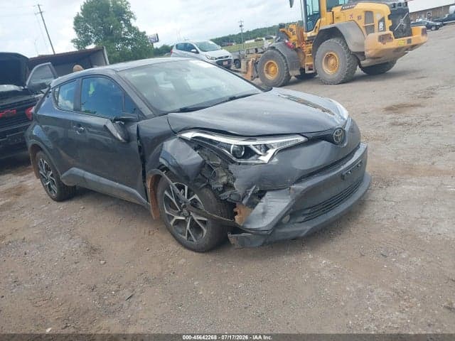2018 TOYOTA C-HR XLE PREMIUM - 1