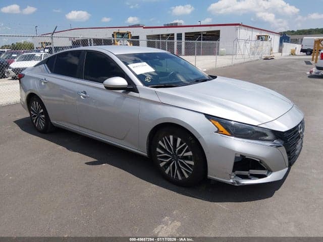 2023 NISSAN ALTIMA SV FWD - 1