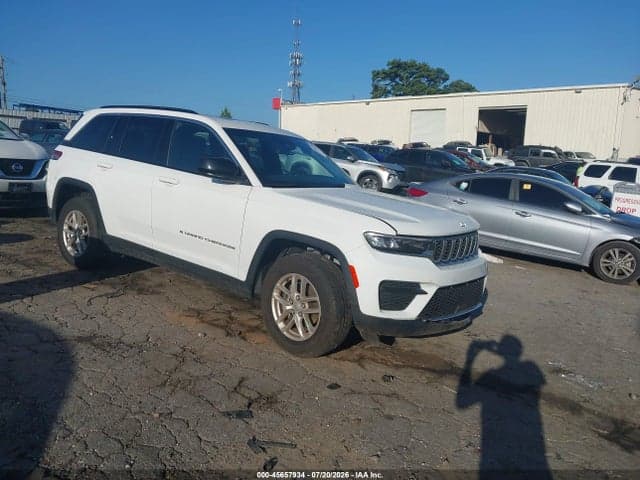 2025 JEEP GRAND CHEROKEE LAREDO X 4X2 - 1