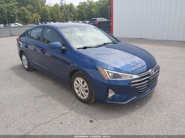 2019 HYUNDAI ELANTRA SE - 1