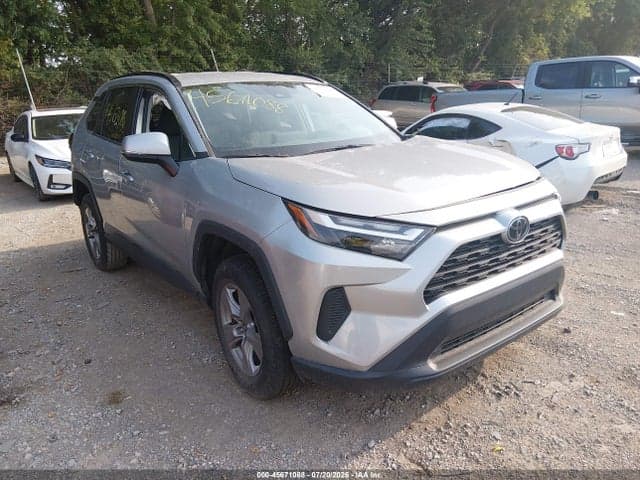 2022 TOYOTA RAV4 XLE - 1