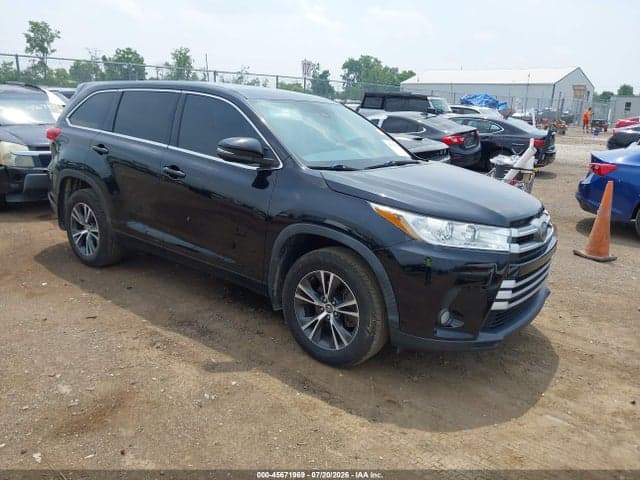 2017 TOYOTA HIGHLANDER LE PLUS - 1