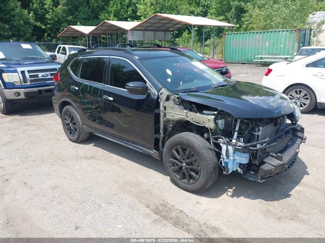 2017 NISSAN ROGUE SV - 1