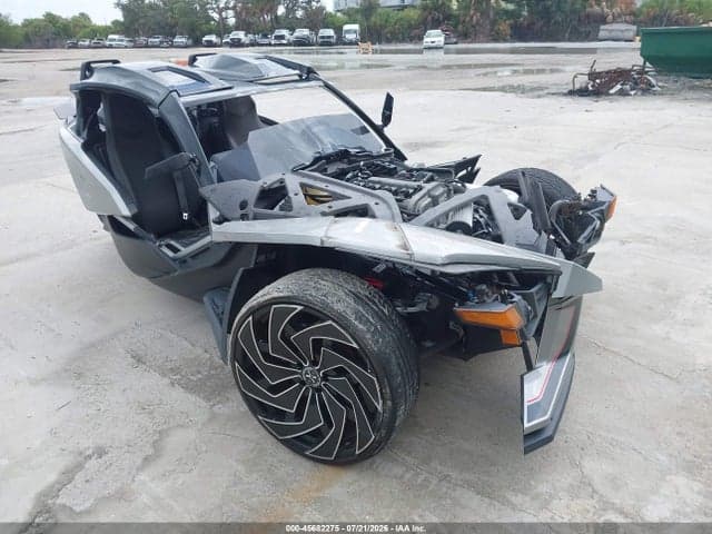 2017 POLARIS SLINGSHOT SLR - 1