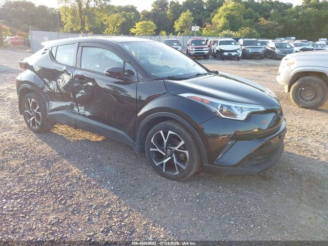 2018 TOYOTA C-HR XLE - 1
