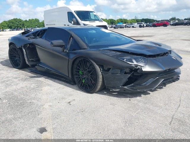 2018 LAMBORGHINI AVENTADOR S