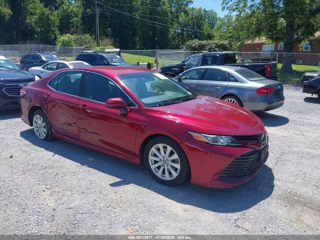 2018 TOYOTA CAMRY LE - 1