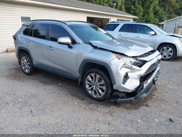 2019 TOYOTA RAV4 XLE PREMIUM - 1