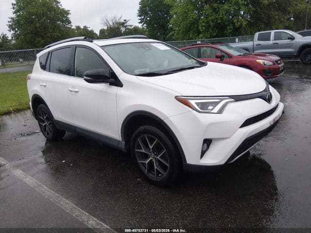 2017 TOYOTA RAV4 SE - 1