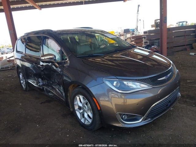 2020 CHRYSLER PACIFICA LIMITED - 1
