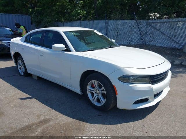 2017 DODGE CHARGER SE RWD - 1