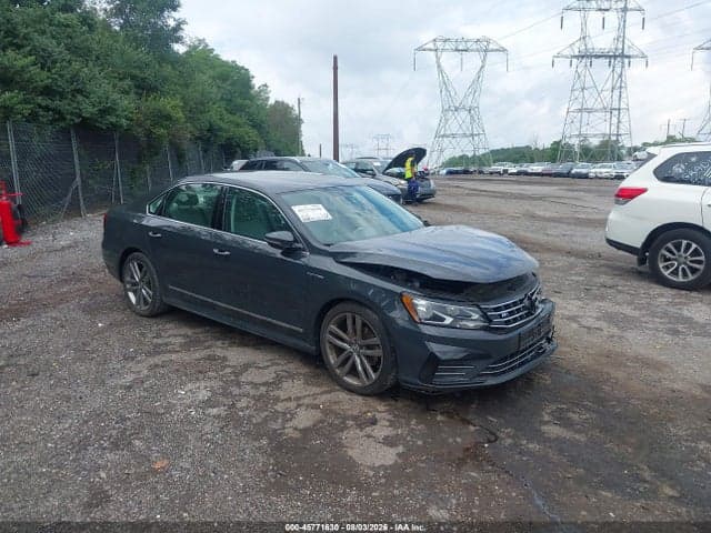 2017 VOLKSWAGEN PASSAT 1.8T R-LINE - 1