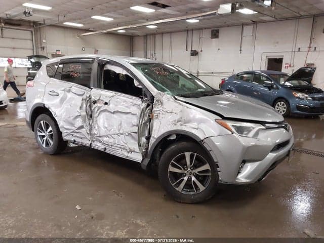 2018 TOYOTA RAV4 XLE - 1